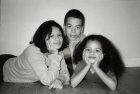 Léa, Tiago et Zélia, les enfants de Thierry Taine, le fils de J-Gérard