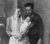 Marie-Thérèse TAINE, son époux, Georges Lohier et leur fils, Jacques